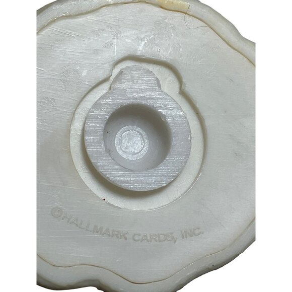 Hallmark Santa & Mrs. Claus Plastic Salt & Pepper Shakers Christmas Decor Vintag - Picture 14 of 14